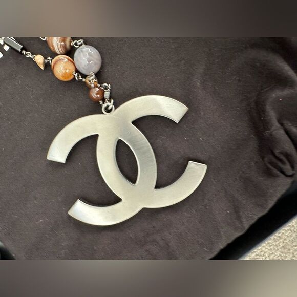 Chanel 'Afloat on an Iceberg' XL CC Necklace - Picture 6 of 11